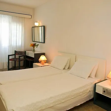Hotel Muses Koukounaries